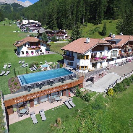 Garni Residence Soraiser セルヴァ・ディ・ヴァル・ガルデーナ エクステリア 写真