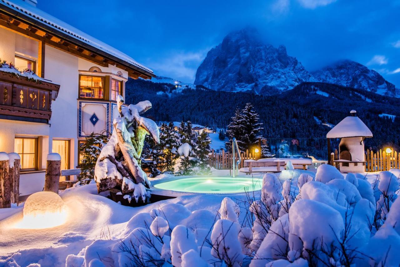 Garni Residence Soraiser セルヴァ・ディ・ヴァル・ガルデーナ エクステリア 写真